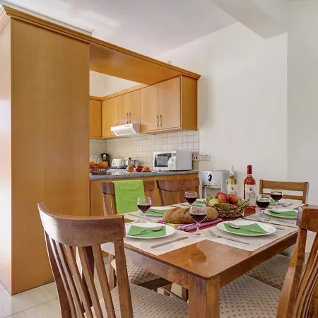 Villa Azalea By Peyia